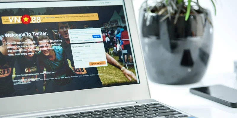 Quy trình đăng nhập hệ thống bản web đơn giản dễ dàng